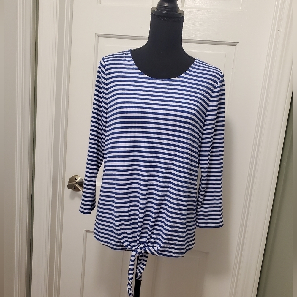 Talbots Blue & White Striped Center front Tie Up Knit Top Size Medium, Soft